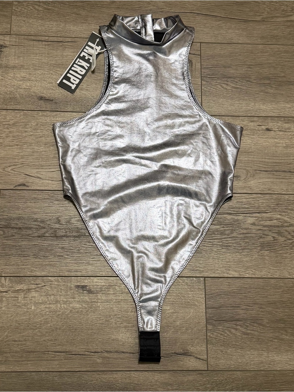 The Kript Silver Metallic Bodysuit Sleeveless High Neck Size Large NWT - Picture 2 of 8